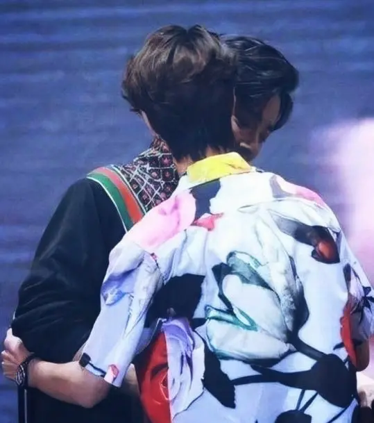 Wang Yibo and Xiao Zhan performance 